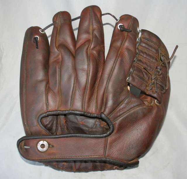 Hal Newhouser OK 758 Back